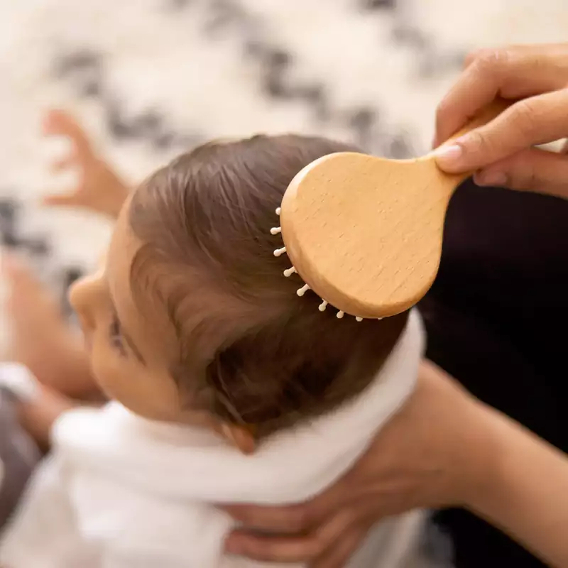 La brosse à bois pour bébé est-elle sûre et fiable