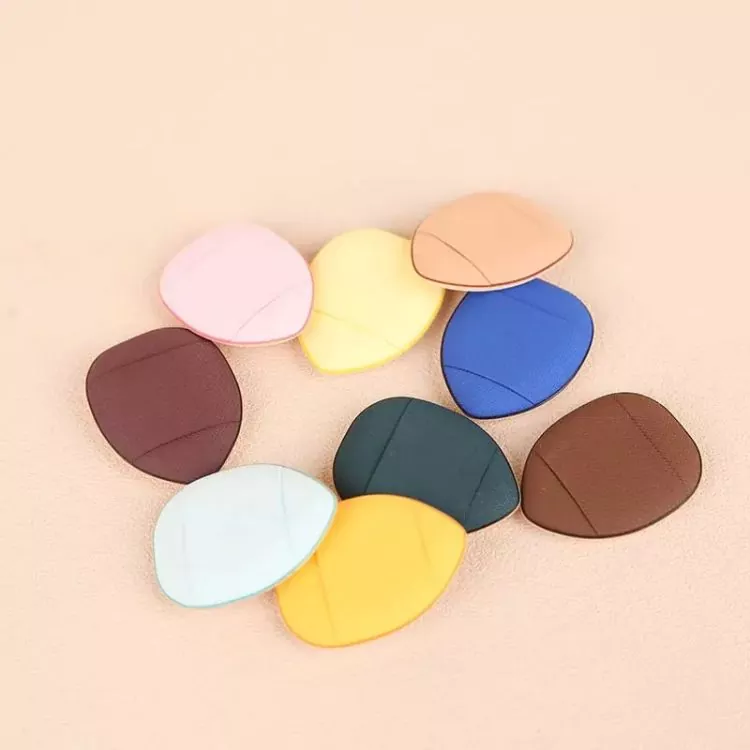 Quelle houppette de maquillage aide vos produits de beauté à mieux fonctionner ?